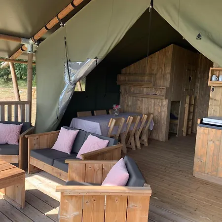 Safari Tent With A Beautiful View At Lot Sous Toile Luxury tent
