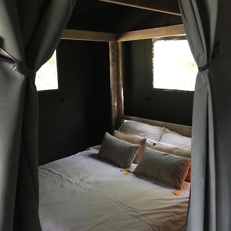 Luxury tent Safari Tent With A Beautiful View At Lot Sous Toile